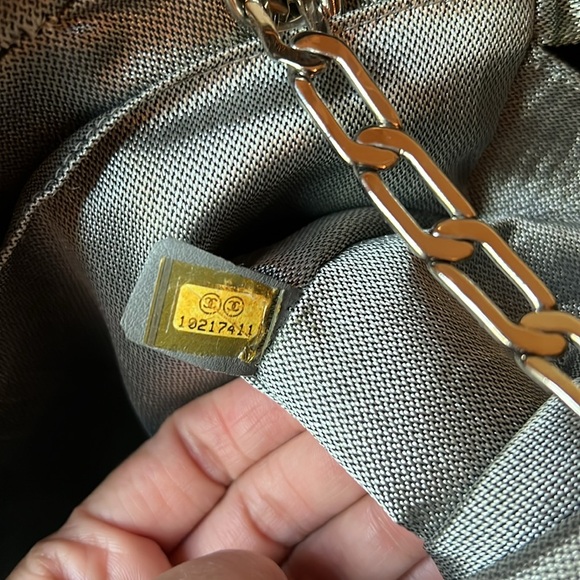 Chanel purse! - Picture 14 of 16